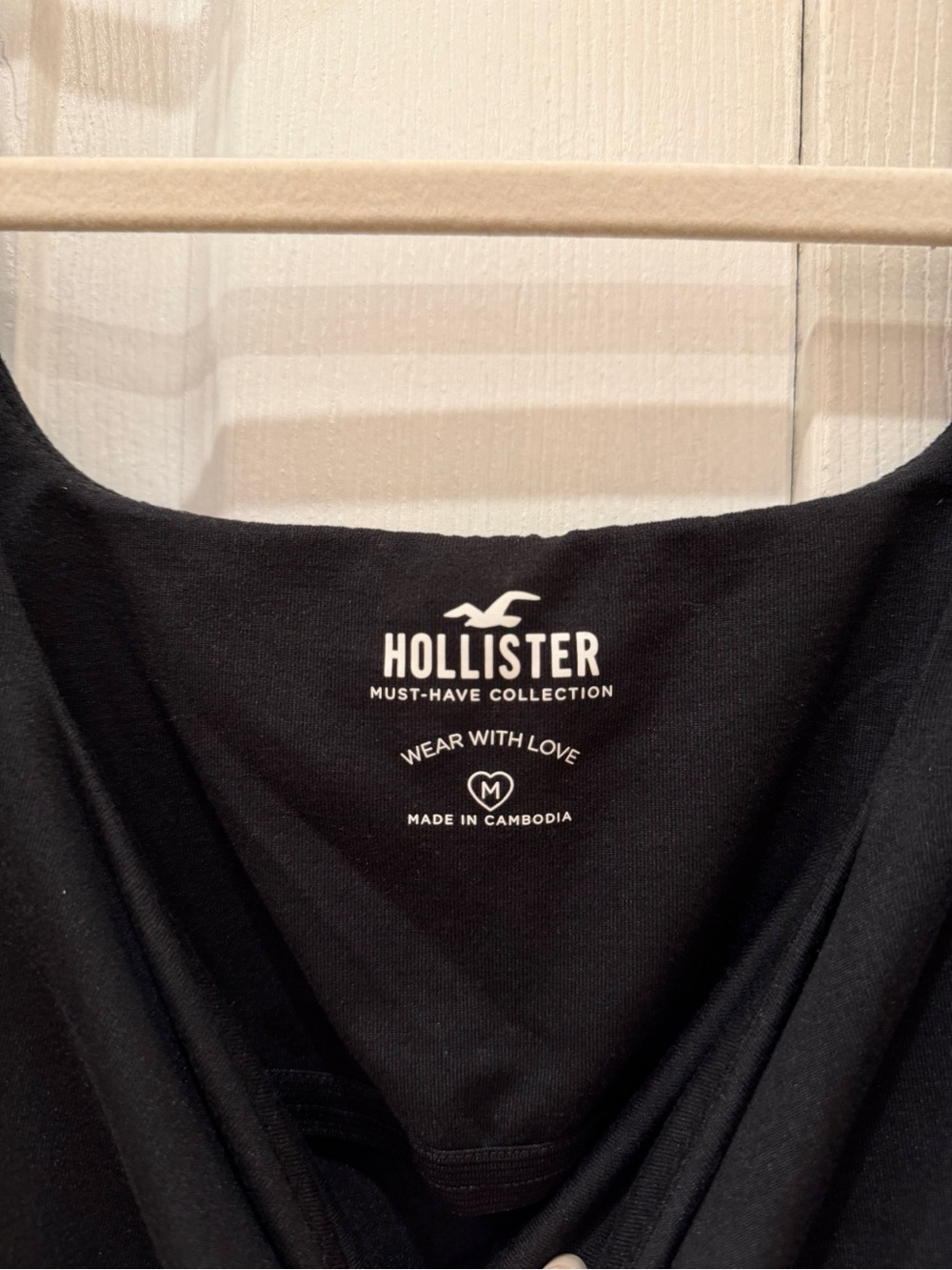 Hollister Sweetheart Neckline Bodysuit - Picture 2 of 7